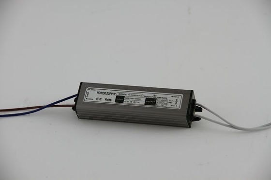 18W 300mA는 LCD 디스플레이를 위한 일정한 현재 LED 운전사 보편적인 AC를 방수 처리합니다