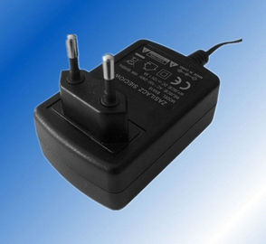 7개 볼트 3 Amp EU 잘 고정된 힘 접합기 EN60950-1 세륨 UL FCC EMC
