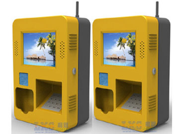 영화는 Pinpad와 NFC 카드 판독기와 가진 잘 고정된 간이 건축물의 인쇄를 표를 삽니다
