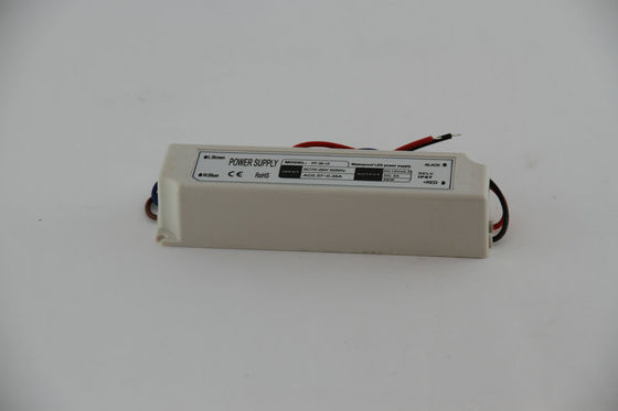CCTV 사진기를 위한 전 범위 300 VAC 3A 36W 일정한 전압 방수 LED 운전사