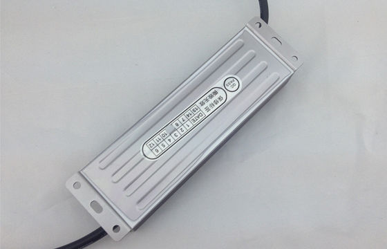 P83 RGB는 방수 주도하는 메쉬 커튼 주도하는 DC24V 108W를 특화했습니다